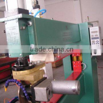 Longitudinal Circular Seam Welding Machine for Solar Water Tank photo-3