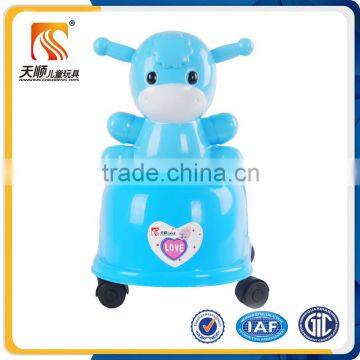 Cartoon design baby potty chair with bedpan design