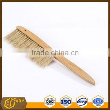 Top quality beekeeping wooden handle bristle bee brush