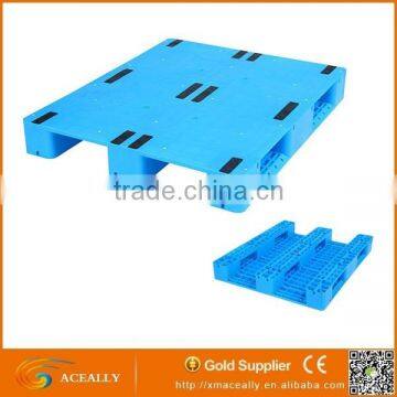 4-way Flat Deck Non-reversible Plastic Pallet