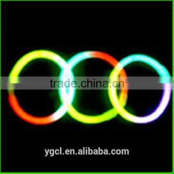 Three-color glow stick bracelet