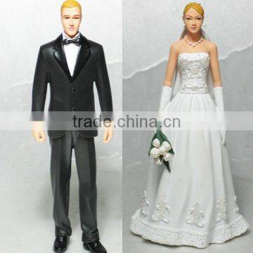 custom polyresin bride and groom figurines