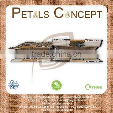 Canvas Shopping Bag With Bamboo Straight Handle - Allover Animal Print photo-5