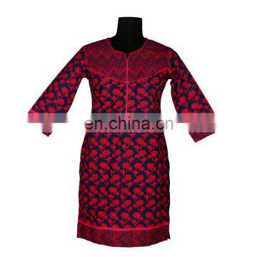 RANI AND BLACK PRINT COMBINATION FRONT WITH YOKE LATEST DESIGN photo-2