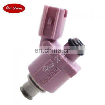 High Quality Fuel Injector/Nozzle 23209-77010