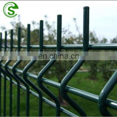 Green Vinyl Coated 3D Curved Panel Fence /3D Garden Fence Low Price