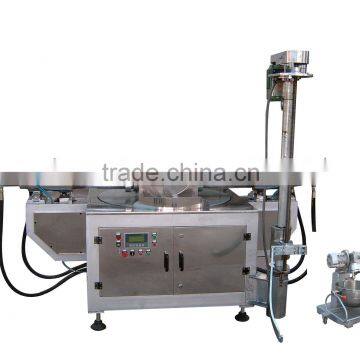 Sugar kneading machine