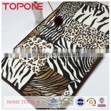 China supplies cheap fashion animal print carpet