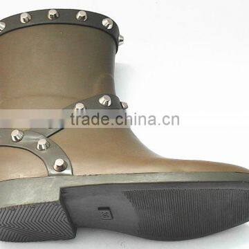 Studs for Ladies Rubber Rain Shoes