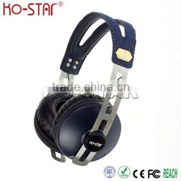 Top Grade Remote Control Bulk Stock Hi-Fi Sound Headphones for Mobile Phone photo-5