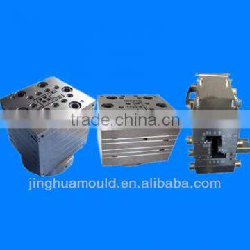 extrusion die head/wood plastic mould/plastic extrusion mould