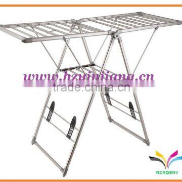 China manufacturer top sale custom stable metal wire black dress hangers stand for garment