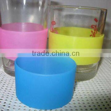 silicone drinking cup sleeve for heat resistant and protection