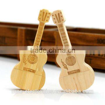 Real Capacity Customize Laser Engraving Logo 8GB Wooden Guitar Shaped Usb Flash Drive With 2 Years Warranty Supplier's Choice
