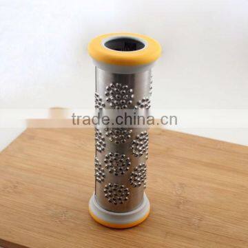 Round cheese grater