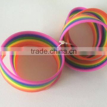 Wholesale Fashion Gifts 1/2 inch Silicone Tricolors Stripe Colors 6 Layers Rainbow Gay Pride Flag Bracelet