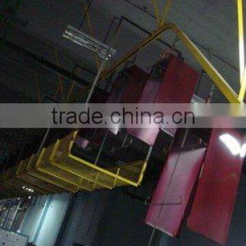 Overhead conveyor for household appliances