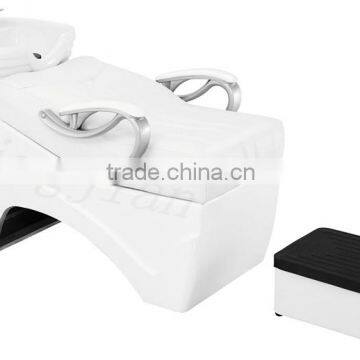 white shampoo bed