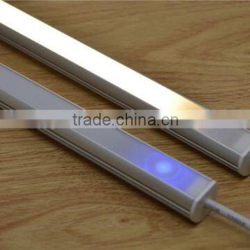 Switch Touchable IP40 100cm Length 1700Lm Led Round Linear Light