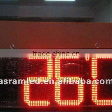 6" 88:8C/F Red LED Time Clock and Temperature Display for Outdoor