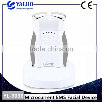 Household instrument is portable radio lift skin care Micro electric current to stimulate beauty equipment ems rf PiYi "in Engli