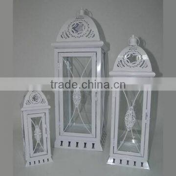 Decorative garden or wedding set of 3 metal lantern