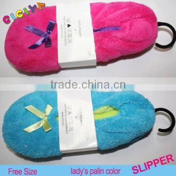 Latest designPlained color slippers with bowknot winter indoor plush slippers