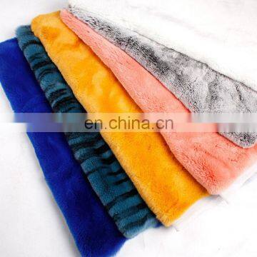 Factory Wholesale Raw or Dyed Color Thick and Soft Real Rabbit Fur Skin Plate photo-6