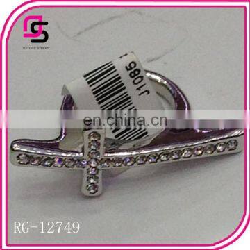 Fashion alloy cross ring with rhinestone