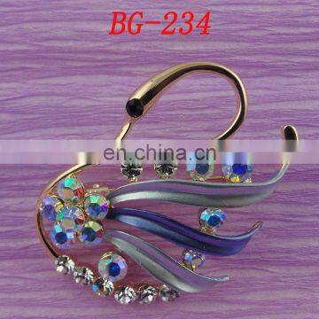 100%QC Bailange wholesale plating rhinestone women brooch for evening dress