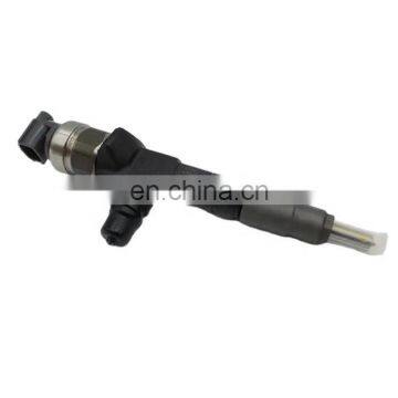 Diesel engine fuel injector 2950501980 295050-1980