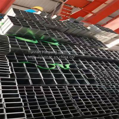 Yunnan Q235 square tube wholesale hot dip galvanized square tube 40 * 80 * 3 square tube Kunming sales square tube