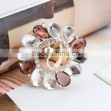 Elegant Design Beautilful Silver Diamond Peacock With Crystal Brooch Fashion Circle Brooch photo-3