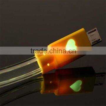 Hot sale red yellow led flashing light flat usb2.0 connector charging sync mobile phone data cable