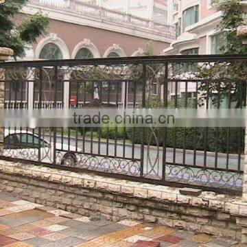 2013 Top-selling hand-forged iron window fence