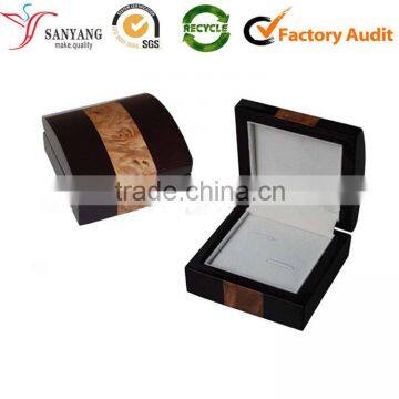 Small decorative wooden box for cuff link engraved logo OEM