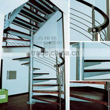 Vertical Iron Railing Staircase