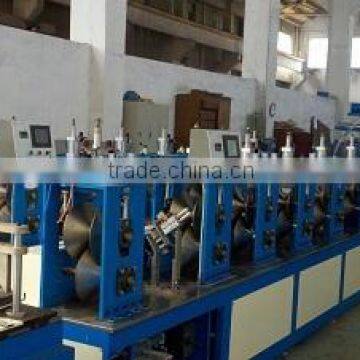 Professional Manufacturer Packaging Paper Edge Protector Machine/ Paper Protector Making Machine/carton Box Making Machine photo-4