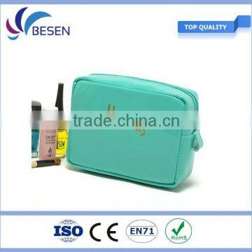 2016 fresh green cosmetic bag with customized zipper puller