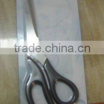 Rubber handle office scissor