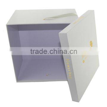 Luxury Empty Cardboard Flower White Gift Box With Handle photo-3