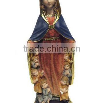 virgin Mary religious statue mary with the baby figurine