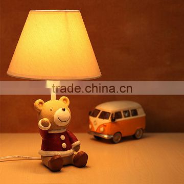 N132 New products 2015 Modern Bedside Table Lamp USB Table Lamp