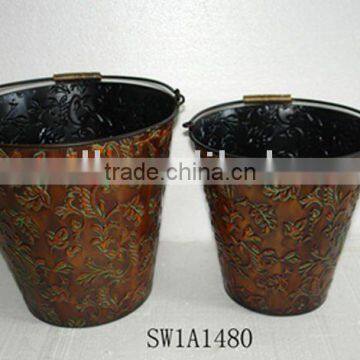 duble-piece iron bucket