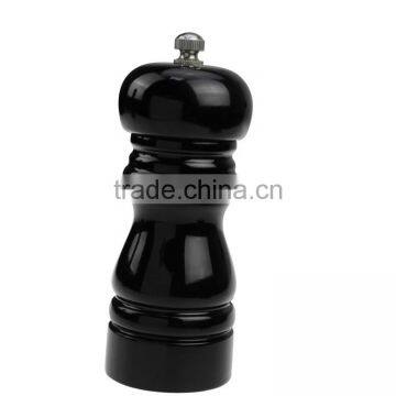 High Quality Manual Black Wooden Pepper Grinder photo-2
