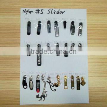 China Nylon Slider Stocklot Supplier/Taiwan Nylon Slider Stocklot Supplier/Stocklot