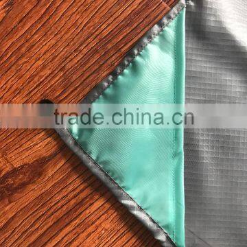 Light Weighted Sandproof Pocket Picnic Beach Blanket Pocket Mat