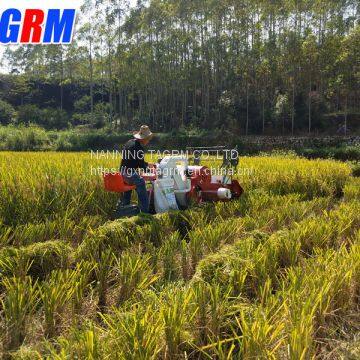 Agricultural Professional Supplier Mini Wheat Combine Harvester / Wheat Cutting Machine photo-2