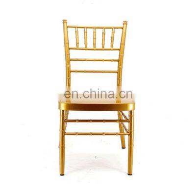 Wholesale cheap wedding stackable wood gold chiavari chair wooden