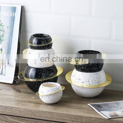 New Arrival European Style Ceramic Circle Flower Plant Pot Garden Home Decoration And Succulent Design Planter With Metal Band